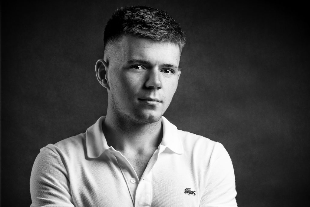Photo portrait homme en studio près de Montceau-les-Mines