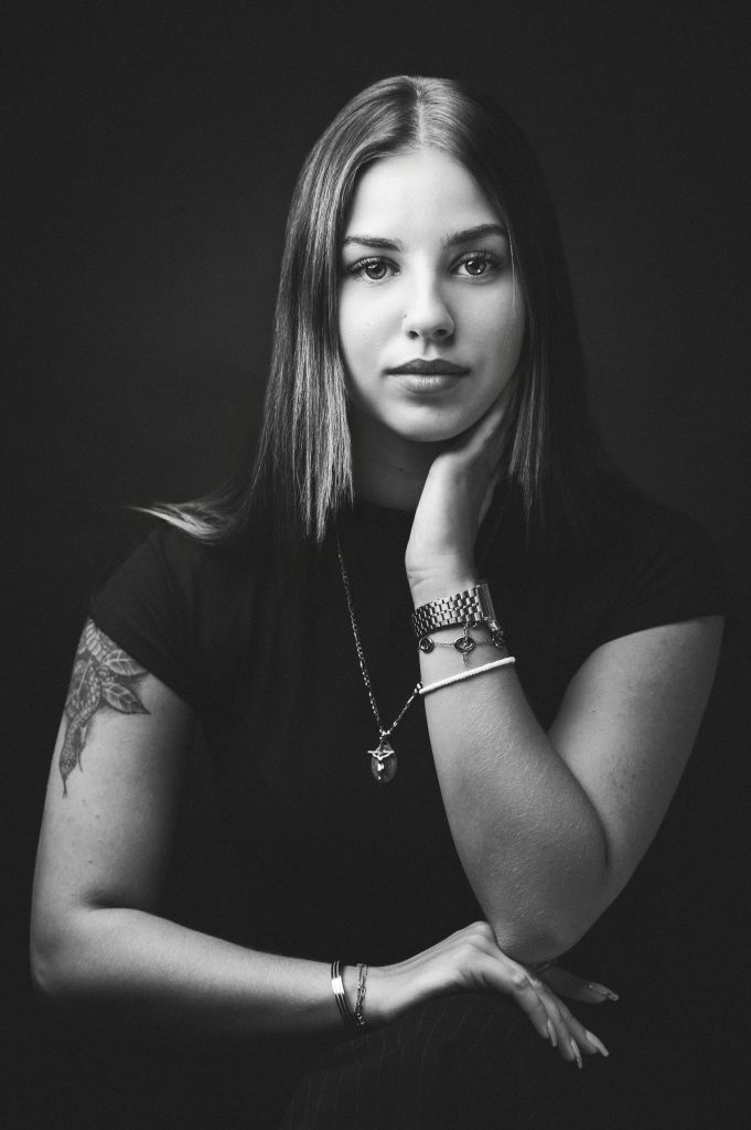 Portrait noir et blanc studio